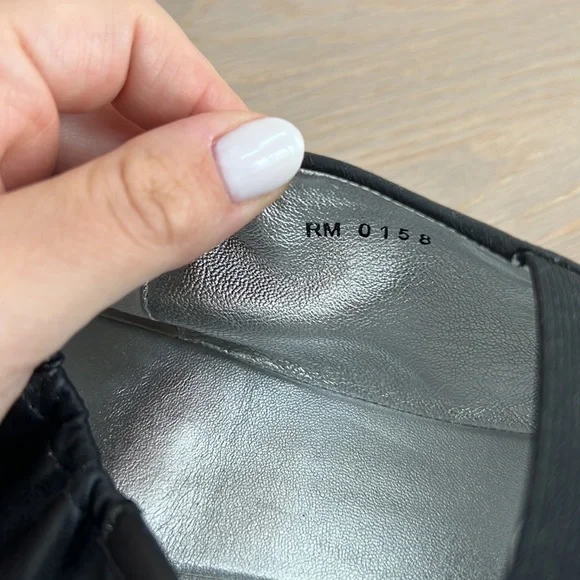 Givenchy Womens Black Ballet Flats size 38.5 - Picture 10 of 11